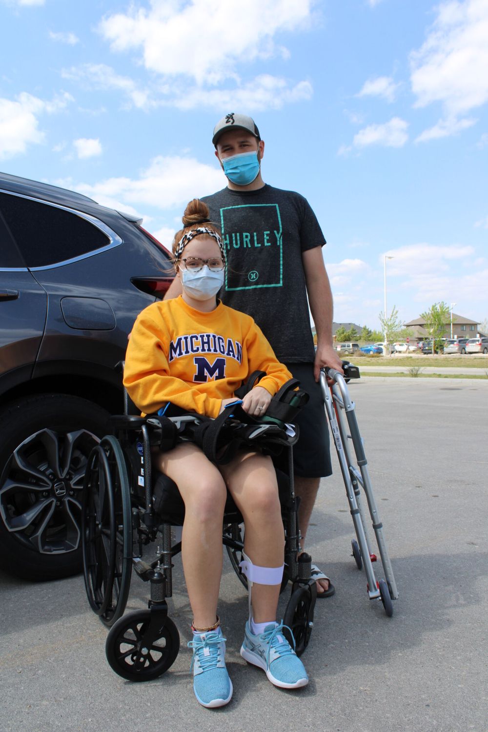 GREG VANDERMEULEN / THE CARILLON
Brianna Seewald and her fiancé Ryan Borkowsky are thankful for the financial support that allows Brianna to begin spinal therapy.