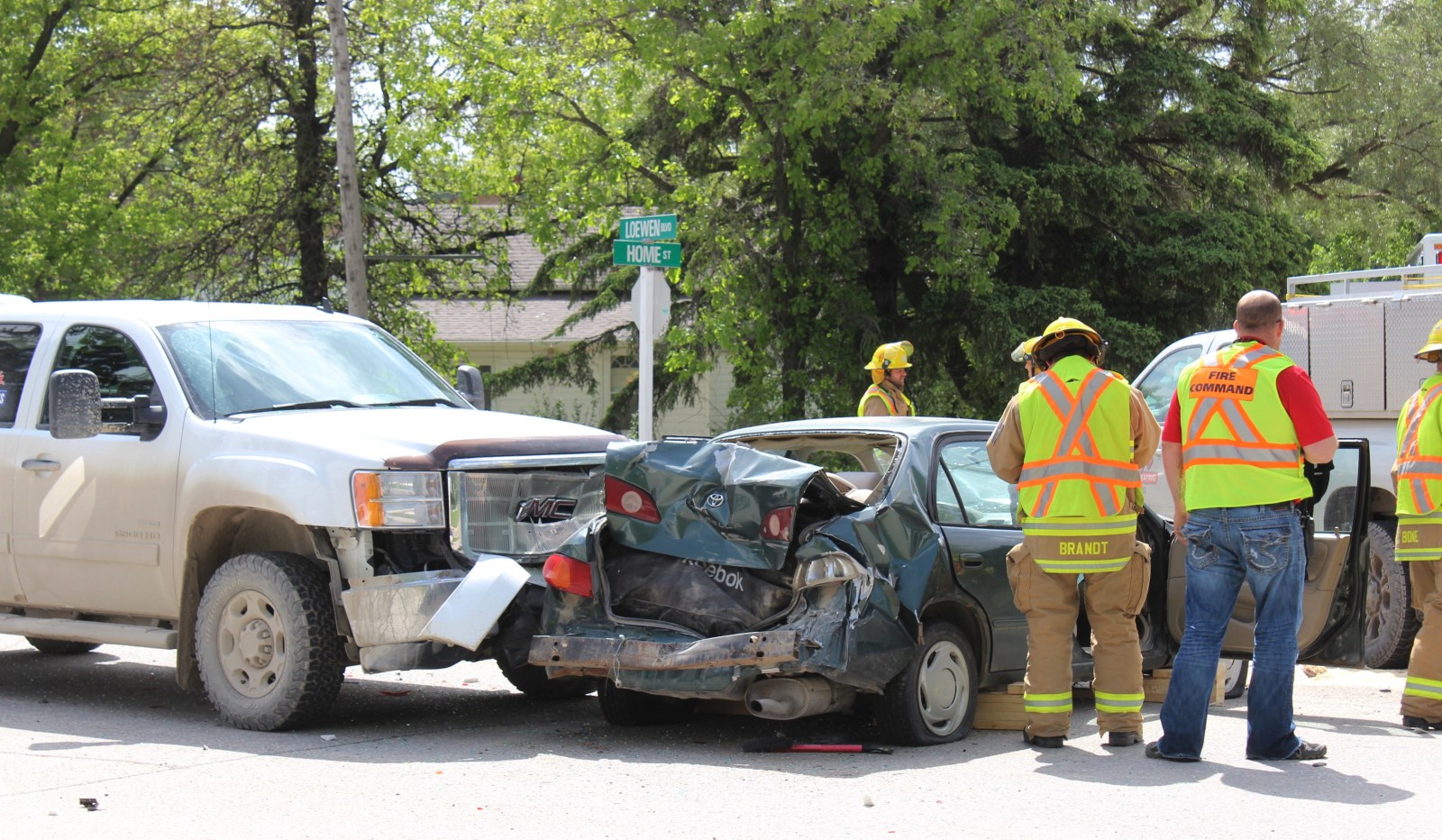 Three-vehicle crash sends two people to hospital – The Carillon