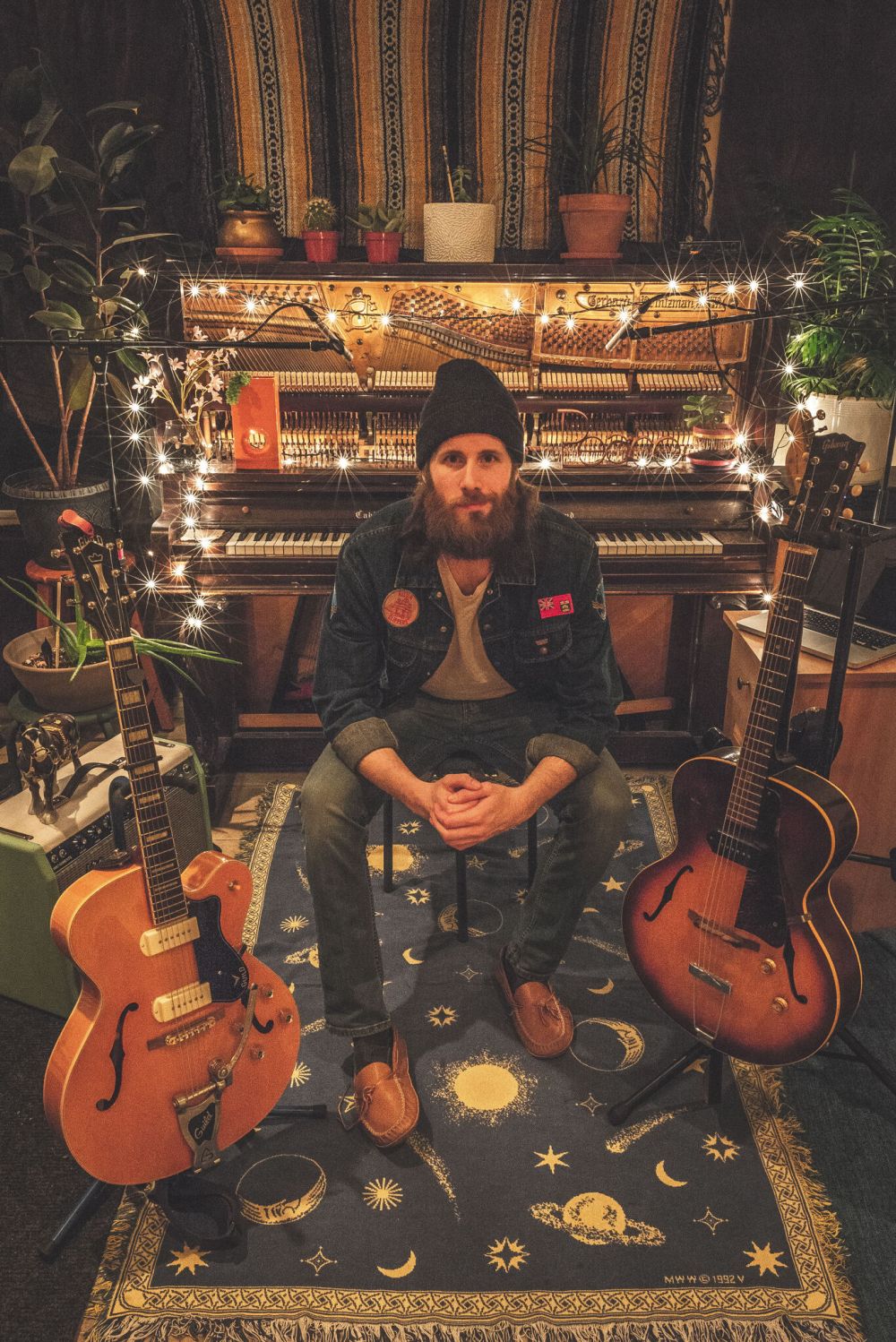 Lorette artist weathers pandemic with songs, photography – The Carillon