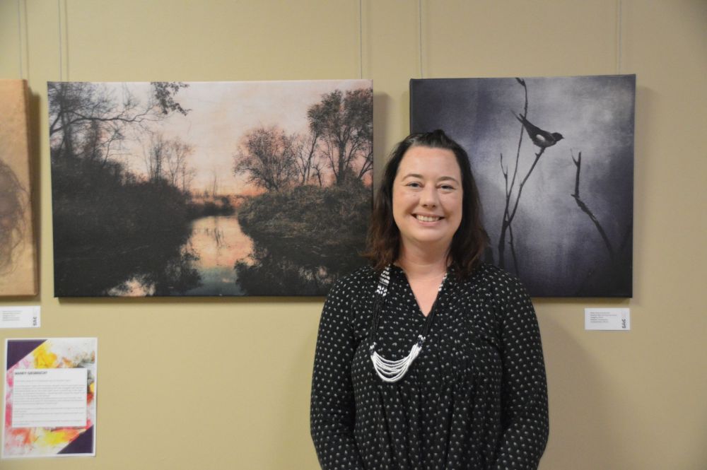 DAVE BAXTER | THE CARILLON
Artist Mandy Giesbrecht poses with her artwork which will hang at the Steinbach Arts Council during October as part of the 15th annual Expressions show.