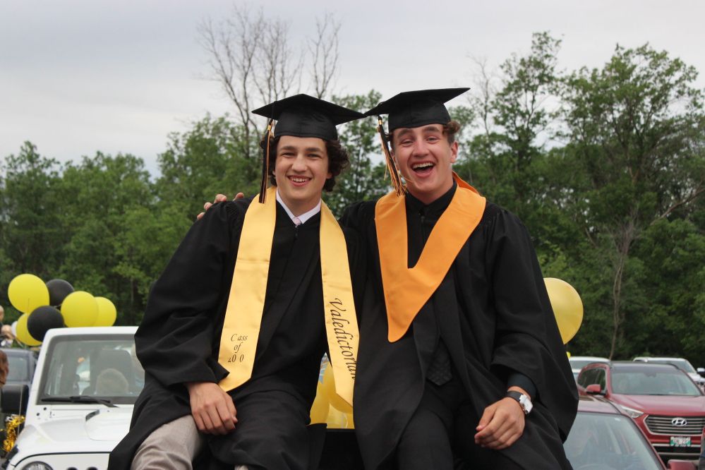 Josh Greschner
Twins Tyson and Paxton Koop celebrate their graduations during the Steinbach Regional Secondary School graduation which took place on Tuesday, June 18. The “drive-in grad” ceremony, in which 388 students graduated, took place in the parking lot of Southland Community Church. Tyson is 2020’s valedictorian.