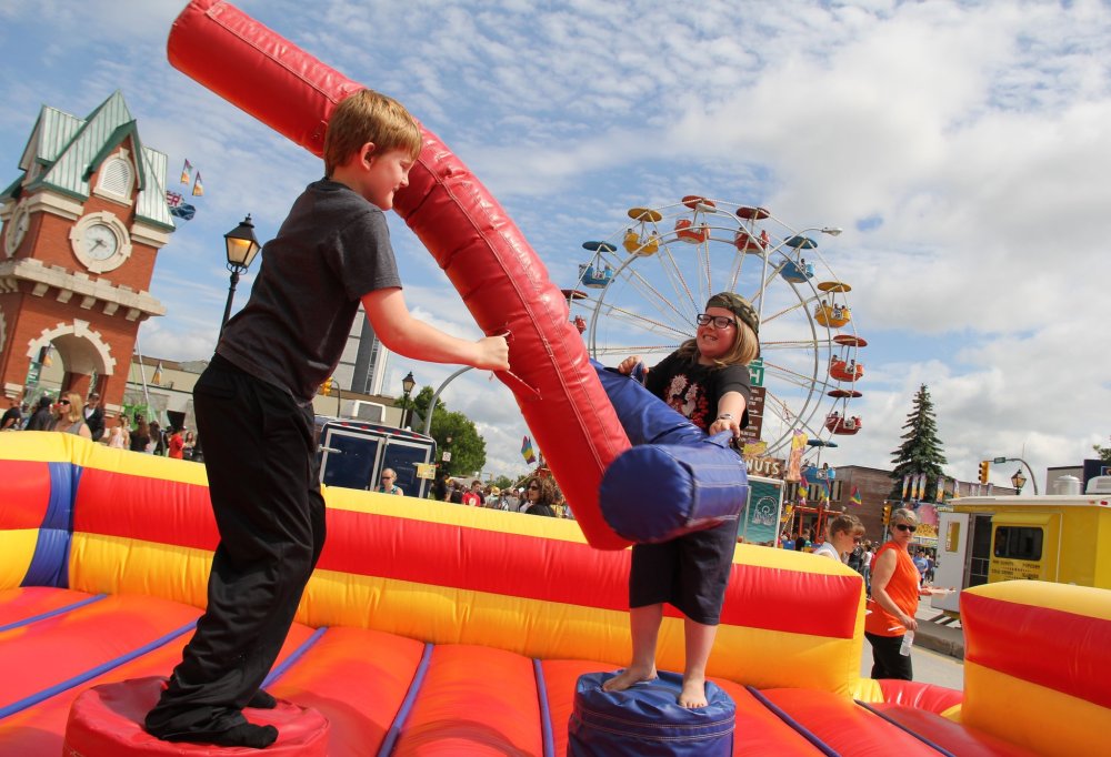 IAN FROESE | CARILLON ARCHIVES
Steinbach's annual street fest includes activities for all ages to enjoy.