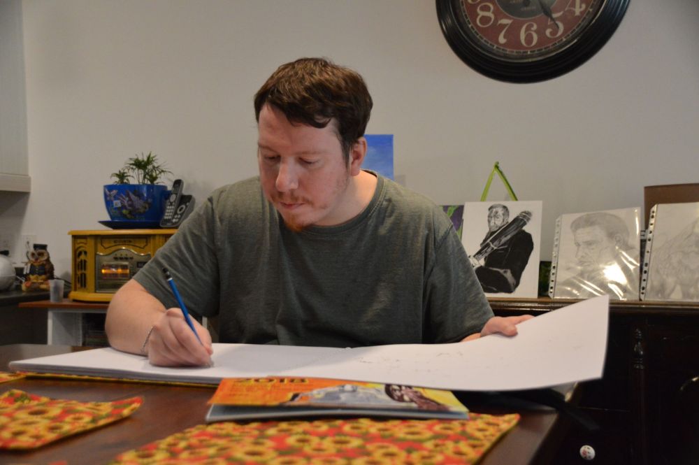 DAVE BAXTER | THE CARILLON
Ste Anne based artist Gerald Huberdeau was busy working on one of his many art projects on Tuesday morning at his home.