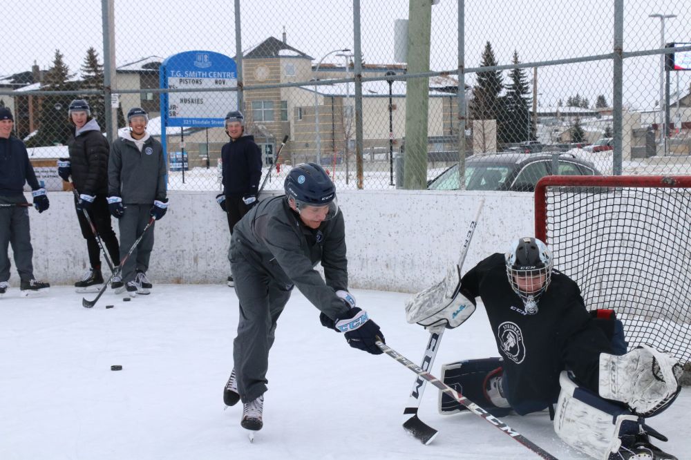 These Pistons say they will be skating outside every day, whether it's -30 or not. They'll be able to test out that -30 theory firsthand this weekend.