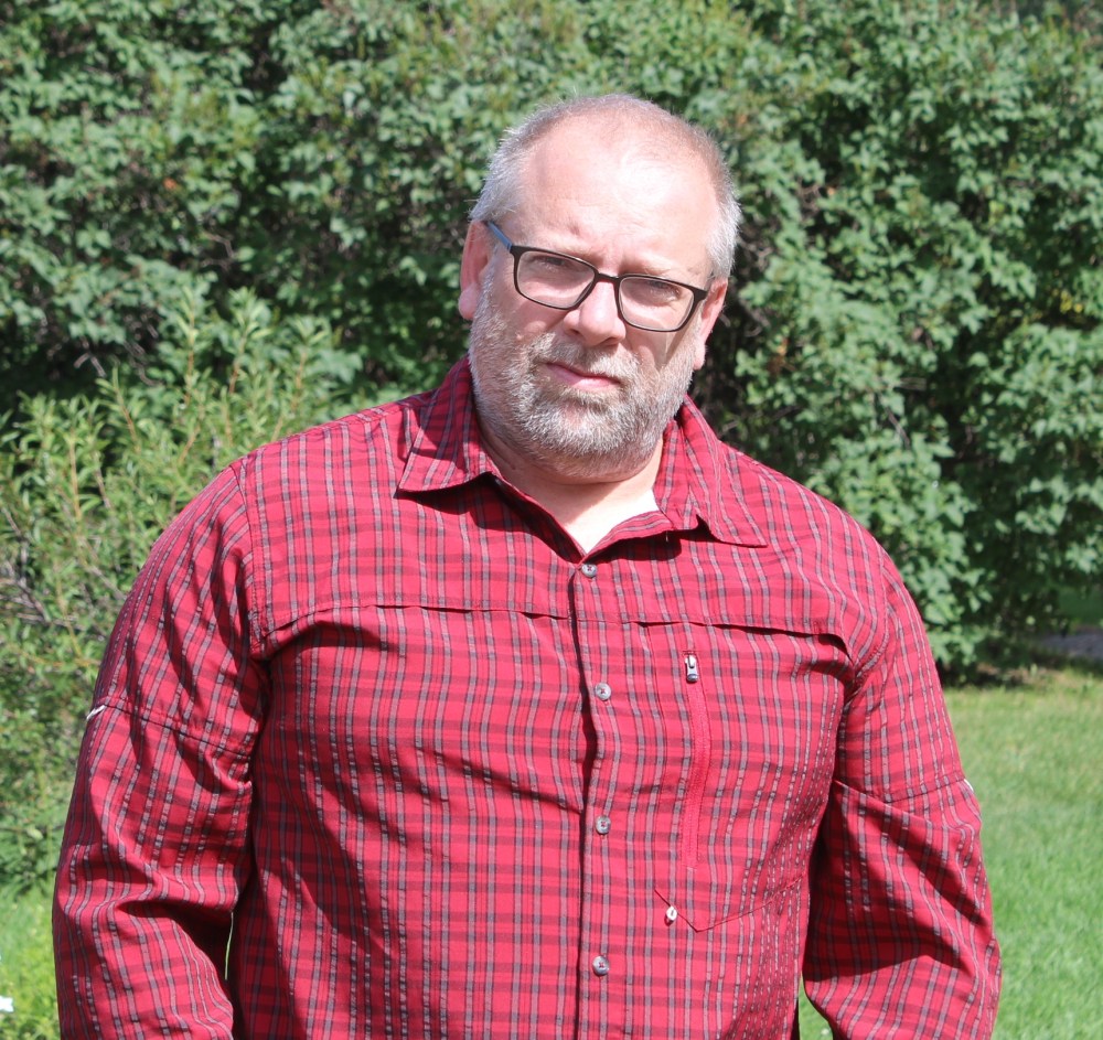 Josh Greschner
Wendell Head, president of Hanover Teacher’s Association, disapproves of the provincial government’s struck-down Bill 28 and said it had problems from the start. Local school divisions could eventually pay more to teachers in the future resulting from an arbitration ruling in a Winnipeg school division.