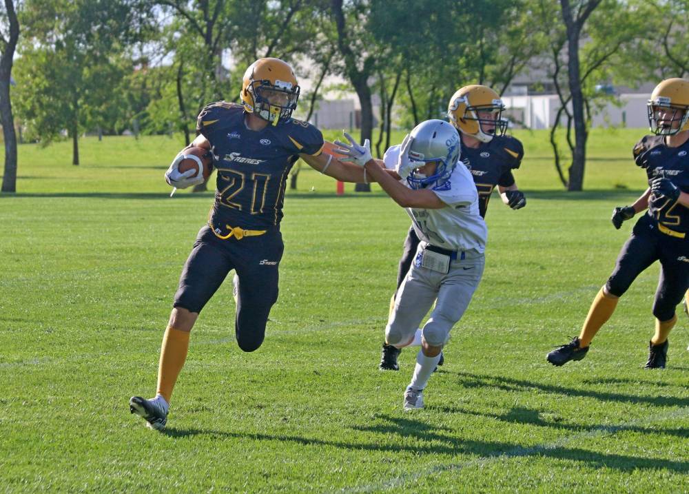 Mason Funk looked dangerous returning kicks all game, but wasn't able to break a big one. (Cassidy Dankochik The Carillon)