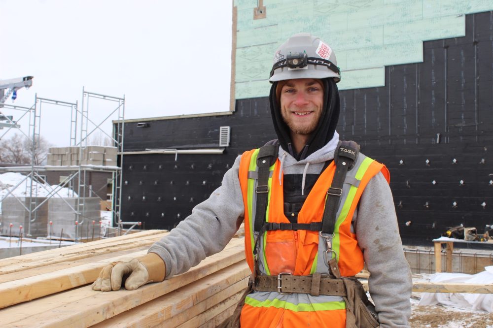 JORDAN ROSS THE CARILLON
Brennen Peters, a carpenter with Penn-Co Construction, is Manitoba’s 2022 rural journeyperson of the year.