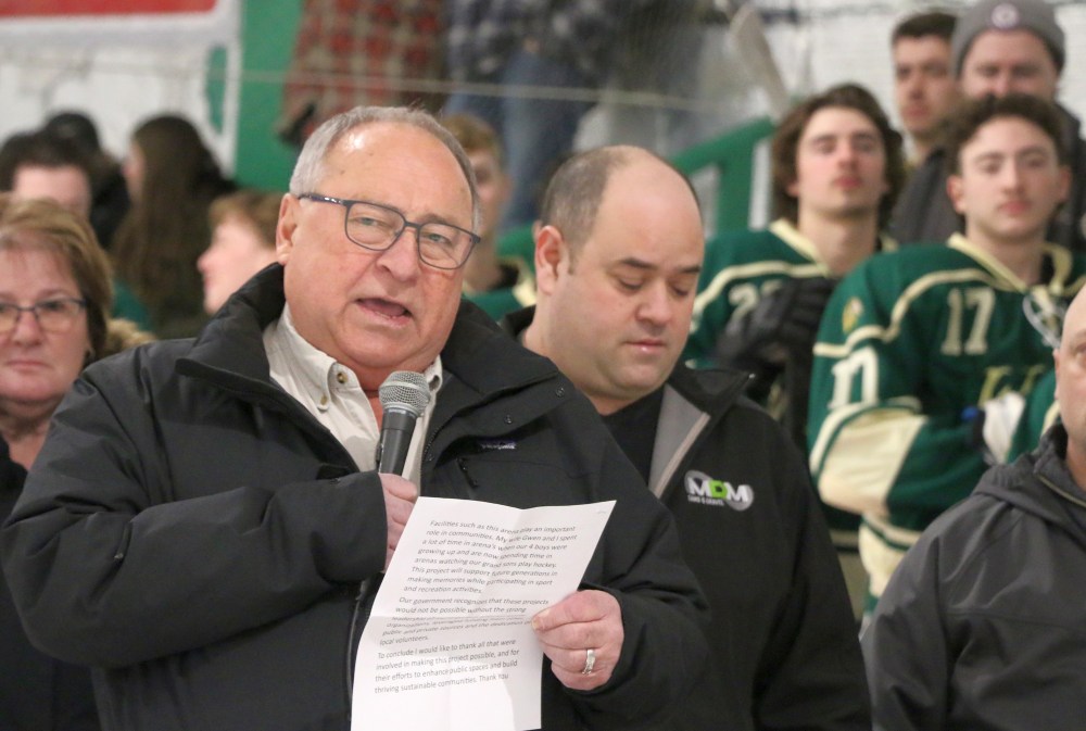 La Vérendrye MLA Dennis Smook speaks to the crowd before puck drop. (Cassidy Dankochik The Carillon)