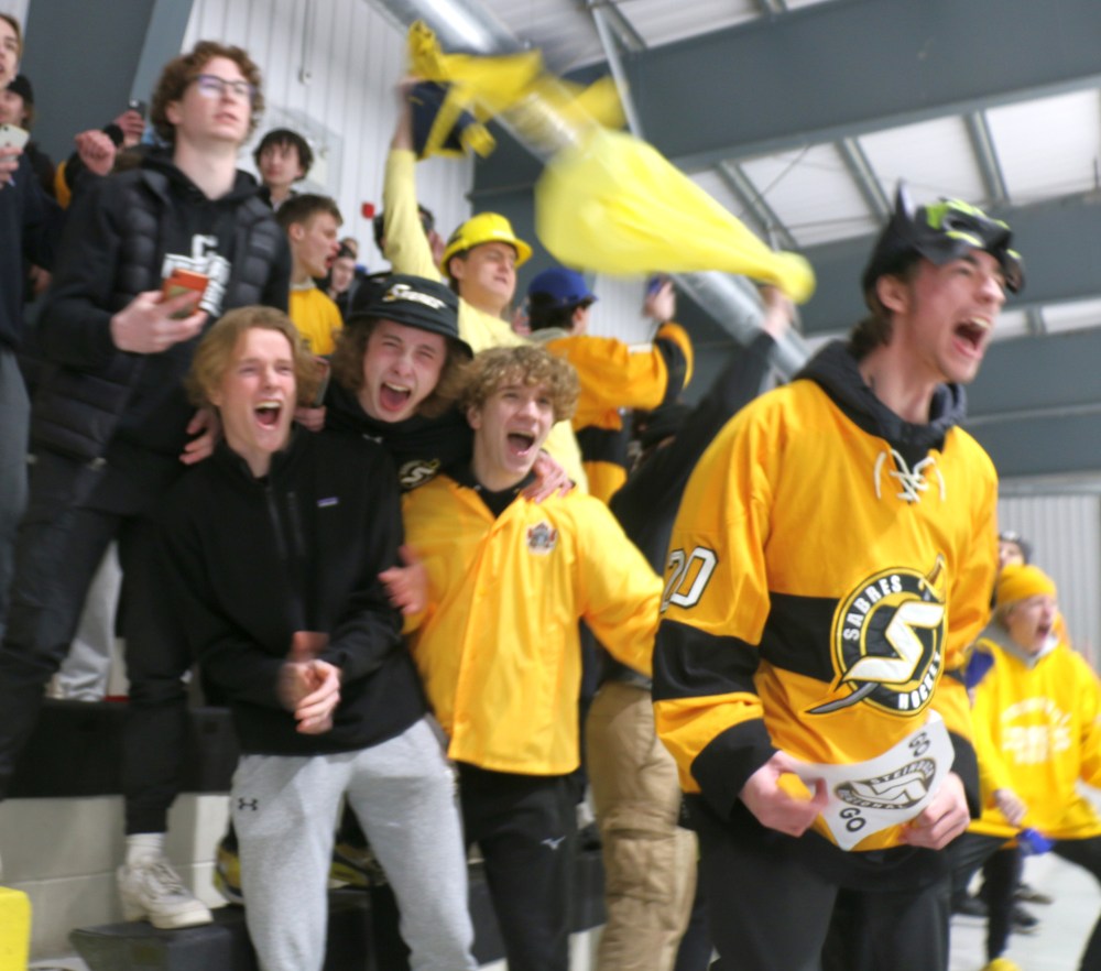 Steinbach fans urge their team on to defend in the final moments of their 2-1 victory over Garden City in the Manitoba High Schools AAAA provincial championship. (Cassidy Dankochik The Carillon)