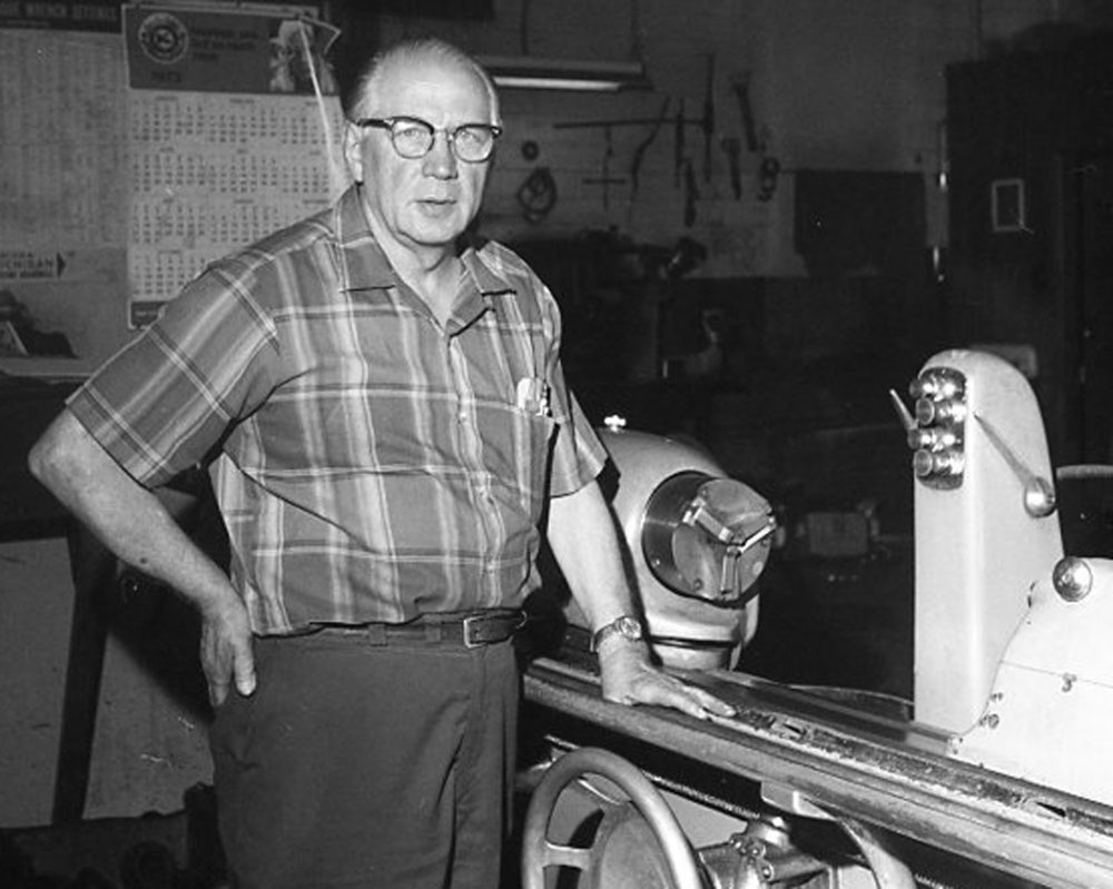 CARILLON ARCHIVES
Barney Friesen, at Friesen Machine, says his company has always kept pace with the industry by using the most modern pieces of equipment available, but nothing can replace the natural mechanical ingenuity and inventiveness the shop is known for.