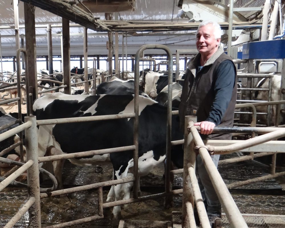 WES KEATING THE CARILLON
David Wiens at Skyline Dairy is chair of Dairy Farmers of Manitoba and vice-president of Dairy Farmers of Canada.