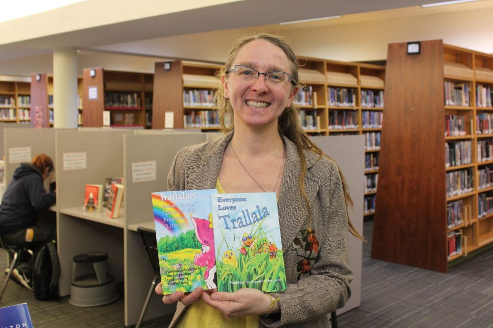 GREG VANDERMEULEN THE CARILLON
Wearing clothing made from hemp, Anndrea Hermann shared a book about a little hempseed at the Jake Epp Library in Steinbach on Friday.