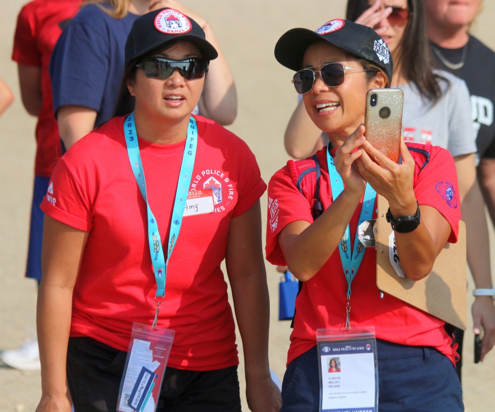 Organizers praised the work of volunteers who helped the triathlon run smoothly. (Cassidy Dankochik The Carillon)