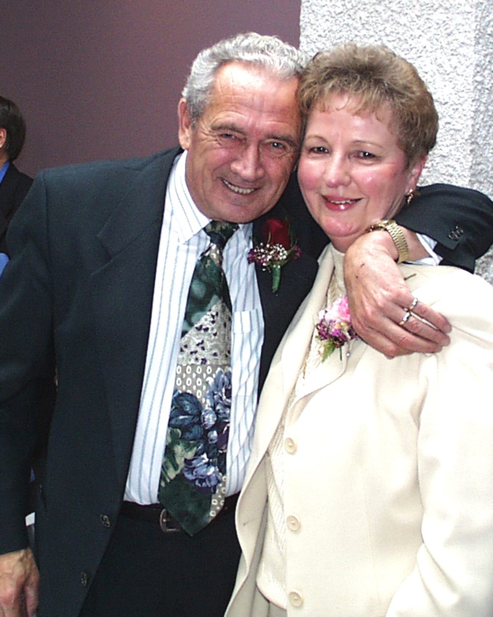 CARILLON ARCHIVES
Albert and Mary Driedger share a hug as he prepares to end his career in public office.