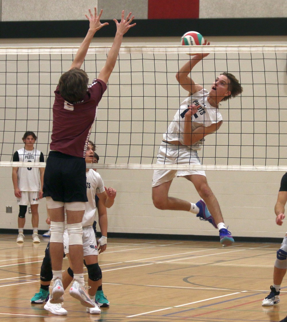 La Broquerie's Christian Turenne had to adjust to this ball in order to pass it over the net. (Cassidy Dankochik The Carillon)