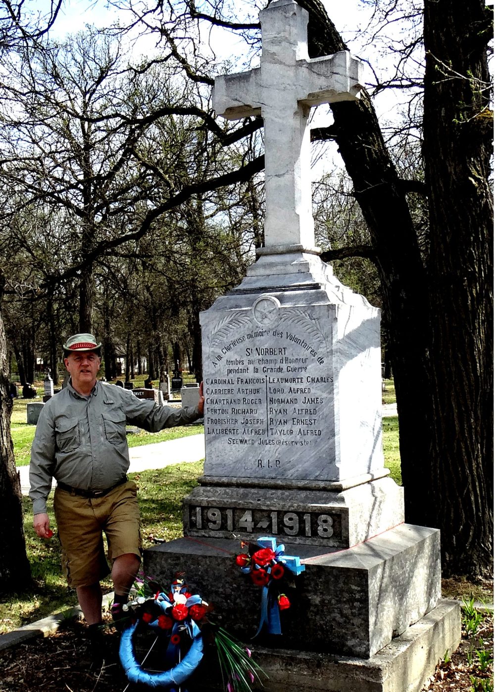 CARILLON ARCHIVES
In 2008, Arthur Bloomfield noticed an overgrown cenotaph at the front edge of the St Norbert Cemetery. On Nov. 11, 2023, this memorial to First World War veterans will be the location for the 14th annual St Norbert Remembrance Day ceremony.