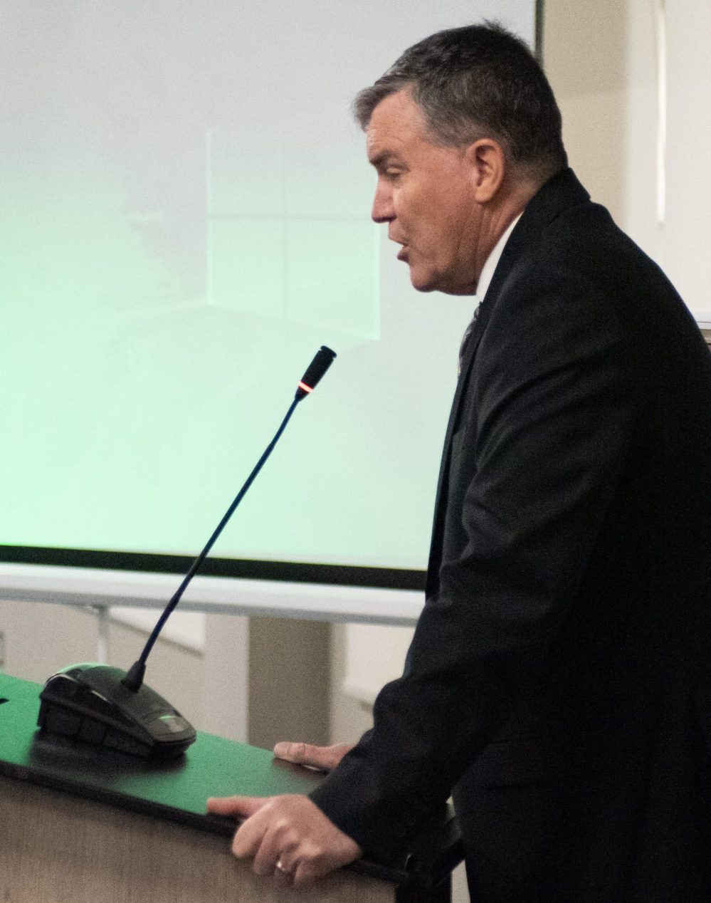 SVJETLANA MLINAREVIC THE CARILLON
Town of Niverville Mayor Myron Dyck answers questions during the meeting for the annexation of 2,700 acres of prime agricultural land by the Town of Niverville at the Niverville Community Resource and Recreation Center on Feb. 21, 2024. Landowners of the proposed annexed area were in opposition to the move.