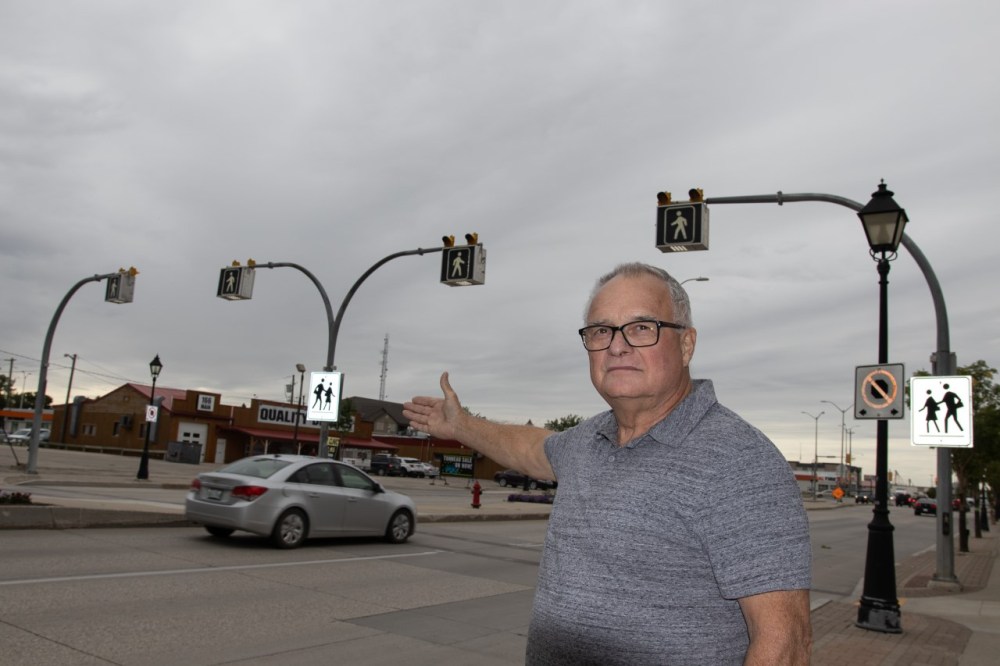 TIMOR SYROTA CARILLON ARCHIVES
Bob Barrow has been advocating for rapid flashing low level pedestrian crossing lights at this location on Main Street and a second location on Brandt Avenue for several years now.
