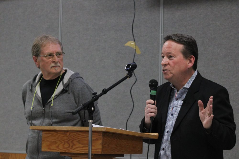 GREG VANDERMEULEN THE CARILLON
RM of Springfield councillors Andy Kuczynski and Mark Miller hosted a town hall meeting in Oakbank on Monday with a second one scheduled for Wednesday in Cooks Creek.