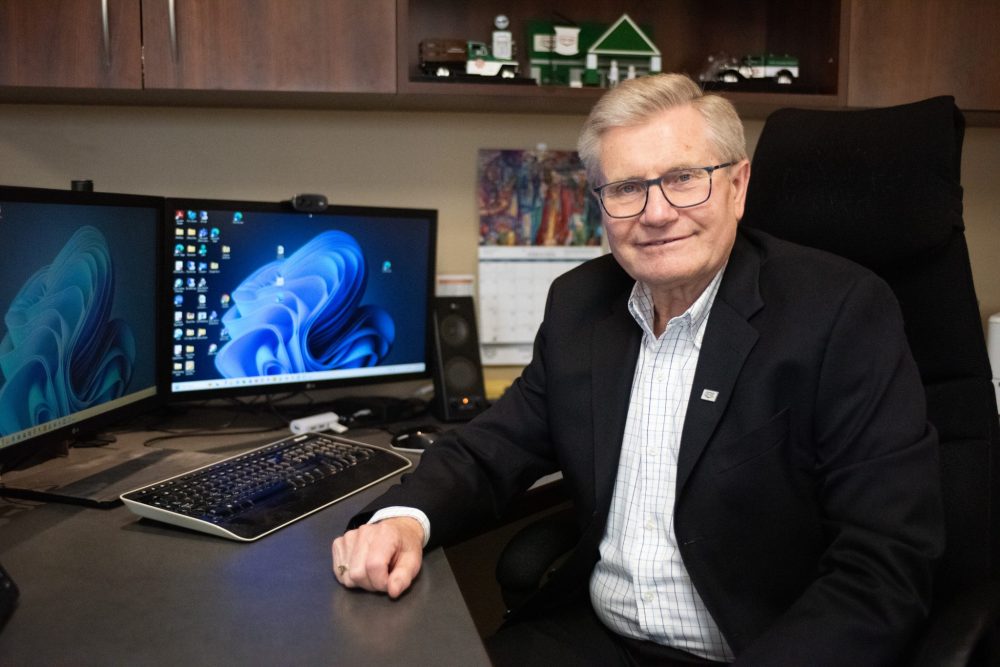 SVJETLANA MLINAREVIC THE CARILLON
Clearview Co-op general manager Henry Nickel will be retiring from Co-op after 46 years.