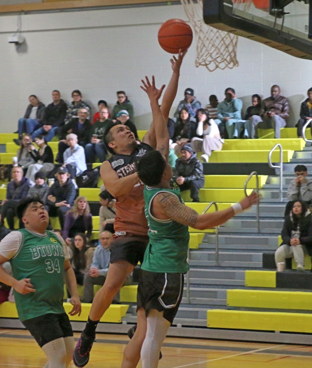 Quirino Morales wowed fans with some slick moves in transition during the FBA Steinbach exhibition game March 9. (Cassidy Dankochik The Carillon)