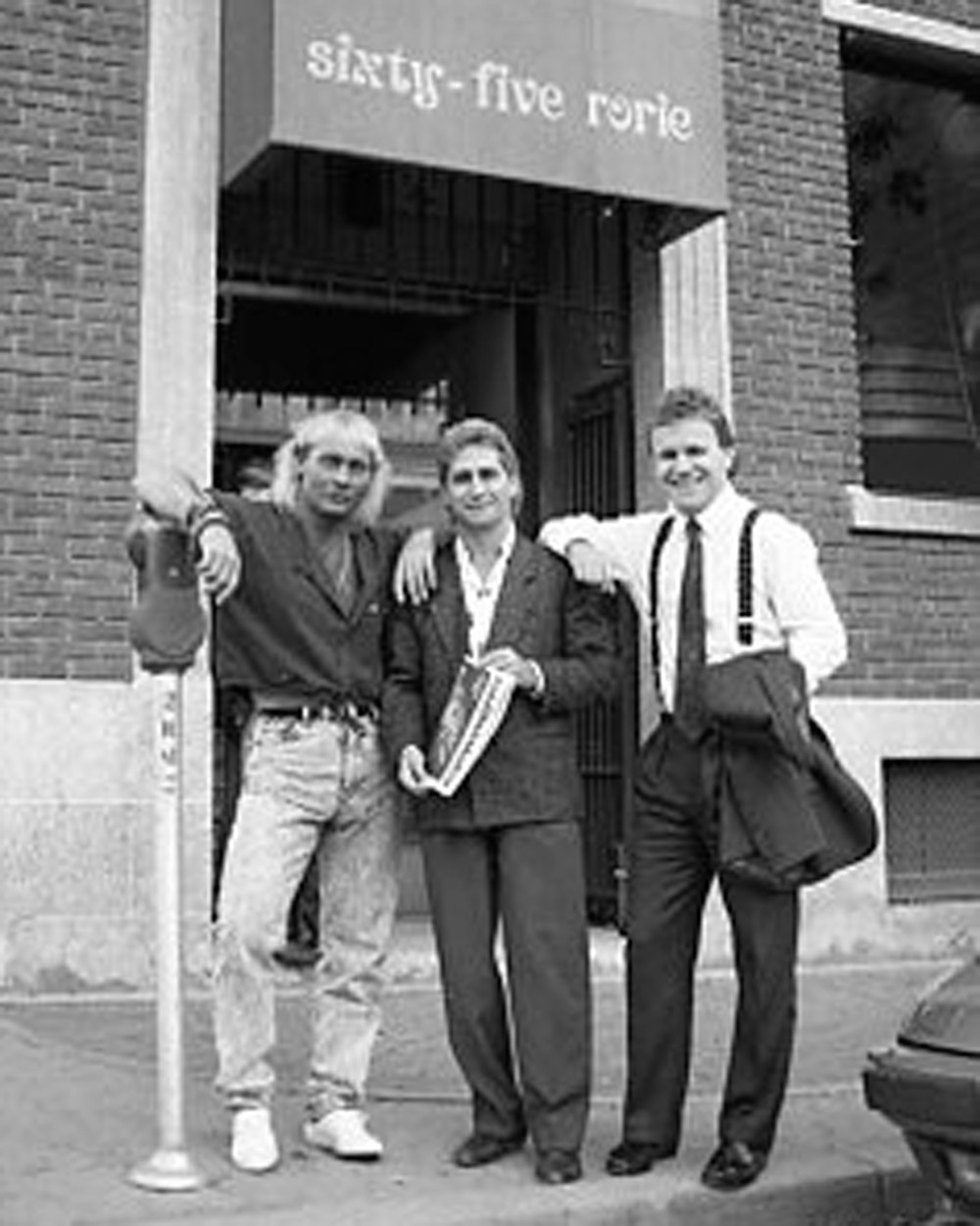 Tom D’Amico and Grant Skinner join Bruce Johnson at the Rorie Street Marble Club to chat about old times, before heading to Steinbach to get together with the rest of the 1978-79 Allan Cup team for a 1988 Huskies reunion and a friendly game against the current team.