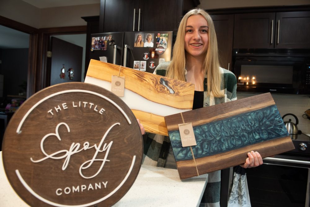 SVJETLANA MLINAREVIC THE CARILLON
Madison Enns stands next to some of the pieces from her company The Little Epoxy Company. Enns won second place and $750 at the first Steinbach Chamber Challenge.