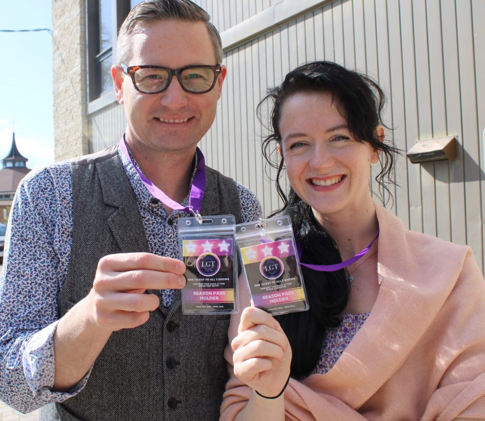 GREG VANDERMEULEN THE CARILLON
Marc A. Moir and Laura Kathleen Turner, co-artistic directors and Looking Glass Theatre founders, hold up season passes available now.