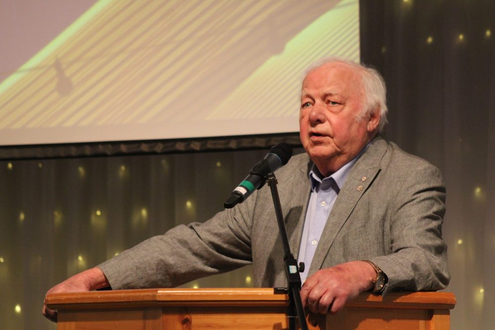 GREG VANDERMEULEN THE CARILLON
Edward Schreyer, former Manitoba Premier, shared stories of his involvement in the creation of the Mennonite Heritage Village at the MHV Spring Gala on May 24.