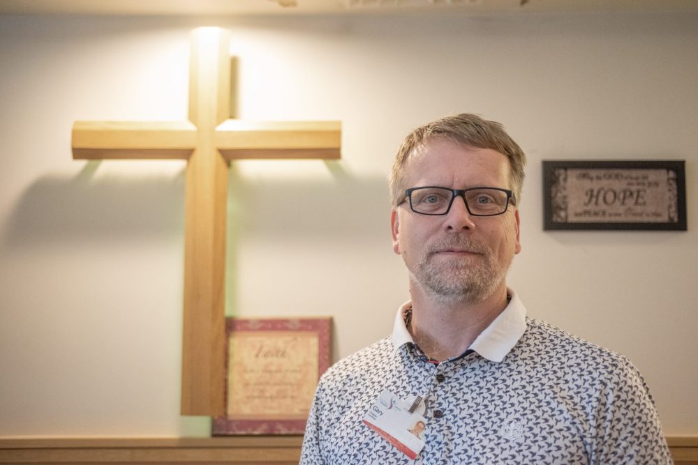 SVJETLANA MLINAREVIC THE CARILLON
Spiritual care provider Gary Dyck started his role at Bethesda Place and Bethesda Hospital in early May, where he provides spiritual support to residents and patients.