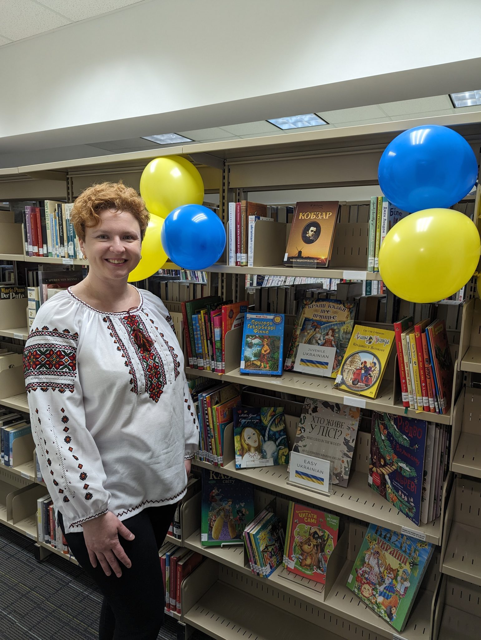 Jake Epp Library opens Ukrainian book section – The Carillon