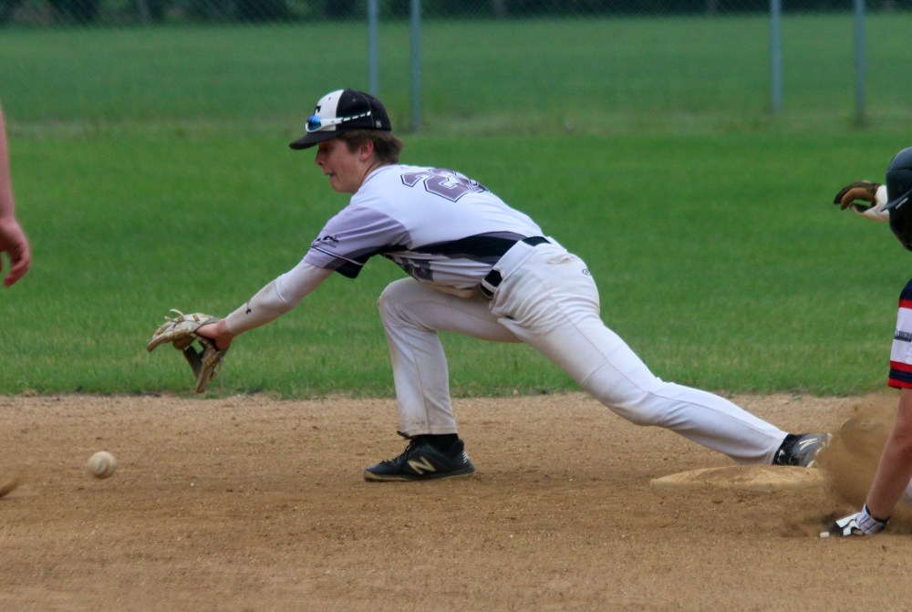 The U15 AAA Carillon Sultans play against the South Central Cubs in Ile des Chenes June 21. (Cassidy Dankochik The Carillon)