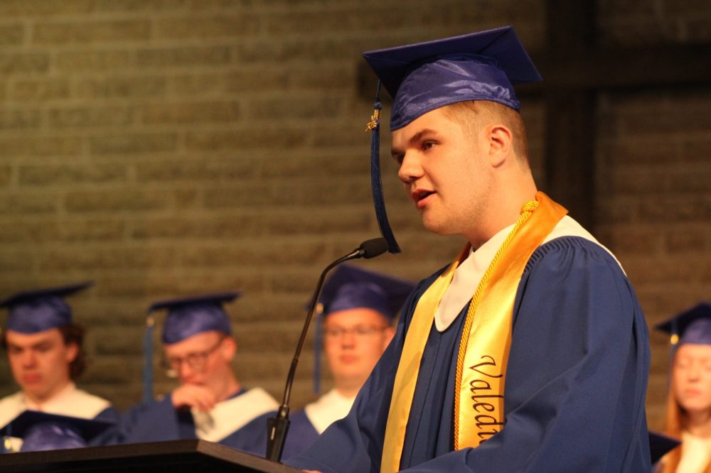 GREG VANDERMEULEN THE CARILLON
Class valedictorian Malachi Goertzen urged his peers to enter into the world without fear.