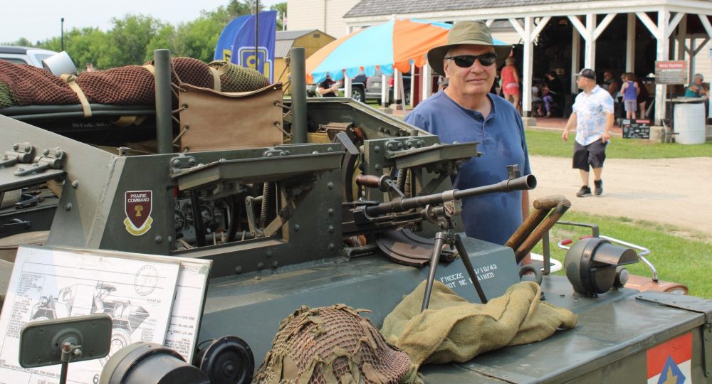 GREG VANDERMEULEN THE CARILLON
Steinbach’s Gord Falk shared his 1943 Daimler Scout Car HK2, built for the Second World War.