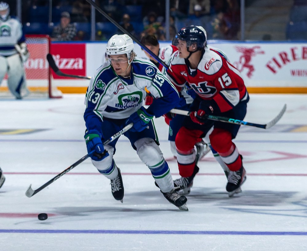 Steinbach's Luke Mistelbacher plays in a WHL regular season game Sept. 23, 2023. Swift Current Broncos vs Lethbridge Hurricanes at the InnovationPlex Swift Current Saskatchewan, (Ed Fonger Swift Current Broncos)