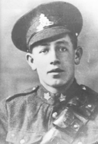 PHOTO COURTESY OF DELBERT PLETT KLASS R. REIMER 1837-1906
Franz Reimer, 1917, talked his way into the Canadian army as a 14 year-old.