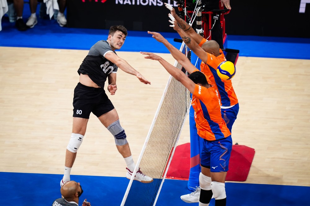 Eric Loeppky was a key cog for Canada as they made their first Volleyball Nations League quarterfinals appearance. (Volleyball World)
