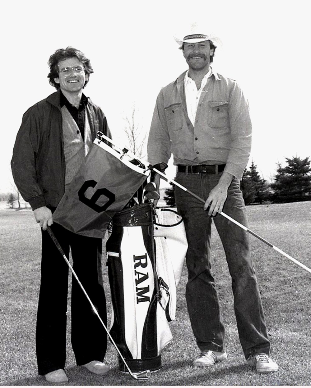 Steinbach Fly-In Golf Club professional Larry Robinson and maintenance supervisor Rob Fast are an integral part of the team responsible for the success of Steinbach’s championship golf course. When this 1981 photo was taken, the dynamic duo were taking the afternoon off for a round of golf. (Wes Keating Carillon archives)