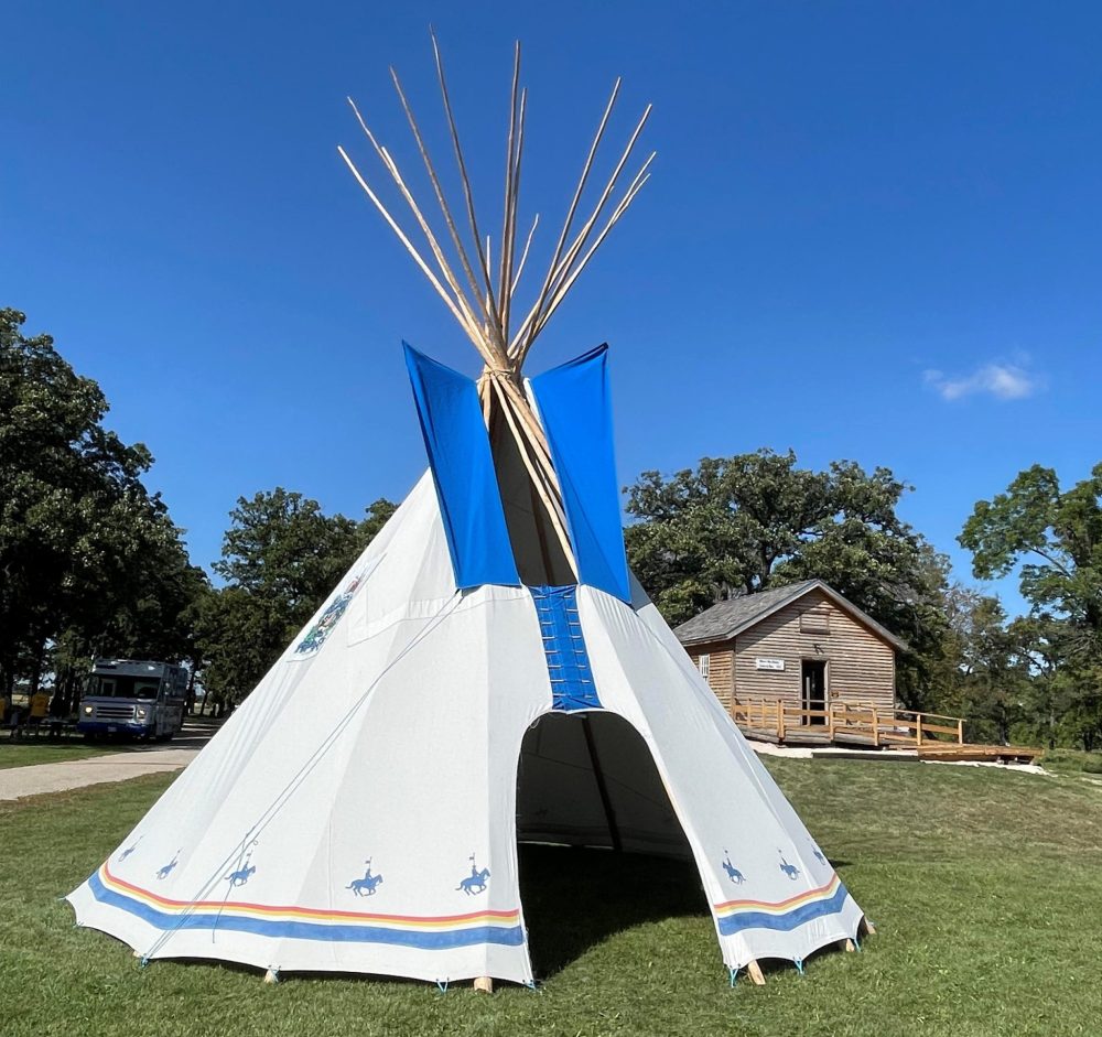 LORI PENNER THE CARILLON
In honour of the day, RCMP Aboriginal Policing erected a Cultural Community Teepee.