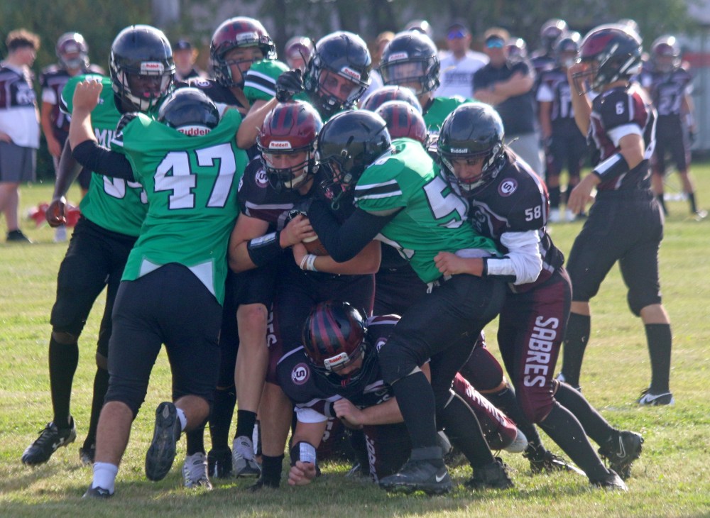 Springfield defeated Murdoch MacKay in Oakbank 35-0 to open their Winnipeg High School Football League schedule Sept. 6. (Cassidy Dankochik The Carillon)
