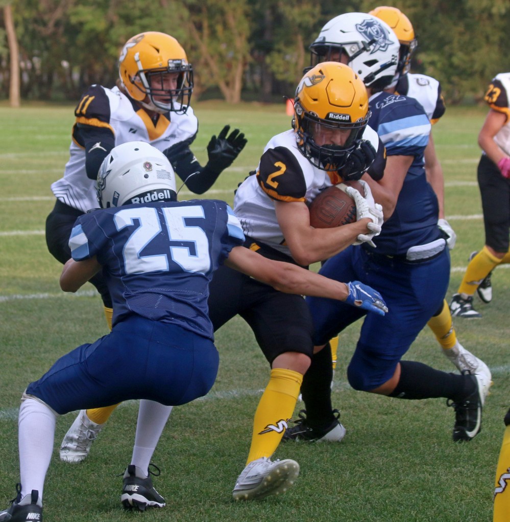 The SRSS Sabres Varsity football team battled with last year's league finalists Grant Park Sept. 12 at A.D. Penner Park in Steinbach. (Cassidy Dankochik The Carillon)
