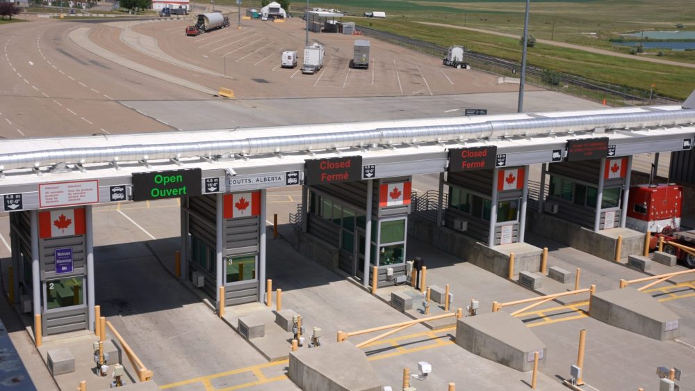 PHOTO COURTESY OF CANADA BORDER SERVICES AGENCY
The Public Service Alliance of Canada - Prairies is warning of a possible reduction of hours at some Manitoba ports of entry.