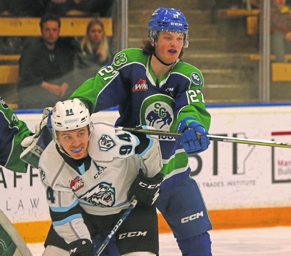 Owen Pickering battles with a Winnipeg Freeze player during a game inside the Wayne Fleming Arena in February of 2023. Pickering is currently in camp with the Pittsburgh Penguins. (Cassidy Dankochik Carillon Archives)