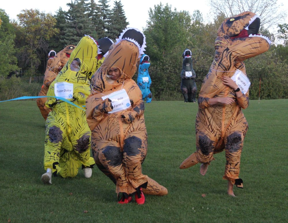 CHRIS GAREAU THE CARILLON
Dino Dash Sept. 21 at A.D. Penner Park in Steinbach.