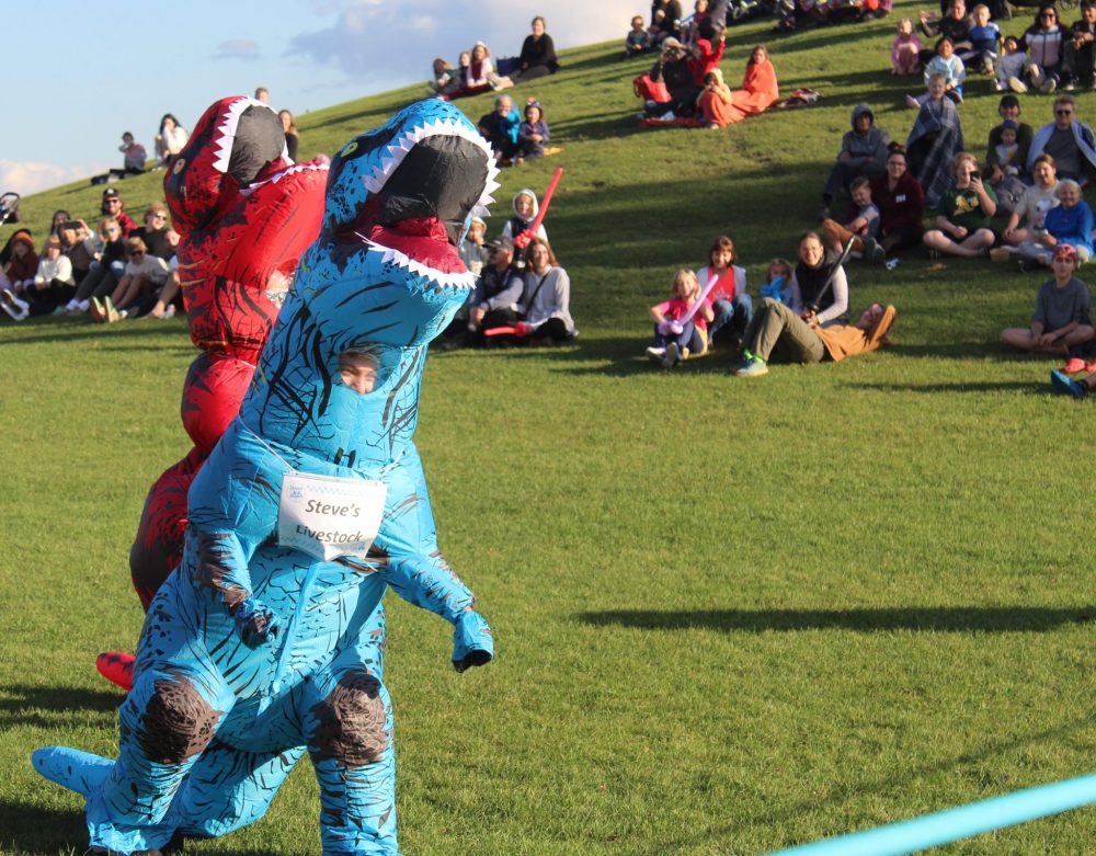 CHRIS GAREAU THE CARILLON
Dino Dash Sept. 21 at A.D. Penner Park in Steinbach.