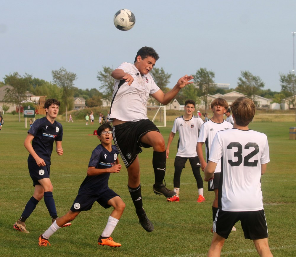 A Hanover team takes on Winnipeg competition in the a WYSA game in Steinbach Sept. 8. (Cassidy Dankochik The Carillon)