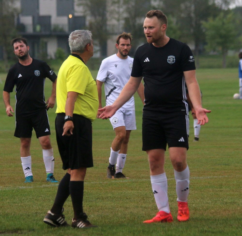 The Hanover Kickers and Niverville Force drew 2-2 in MMSL action at Steinbach Soccer Park Sept. 11. (Cassidy Dankochik The Carillon)