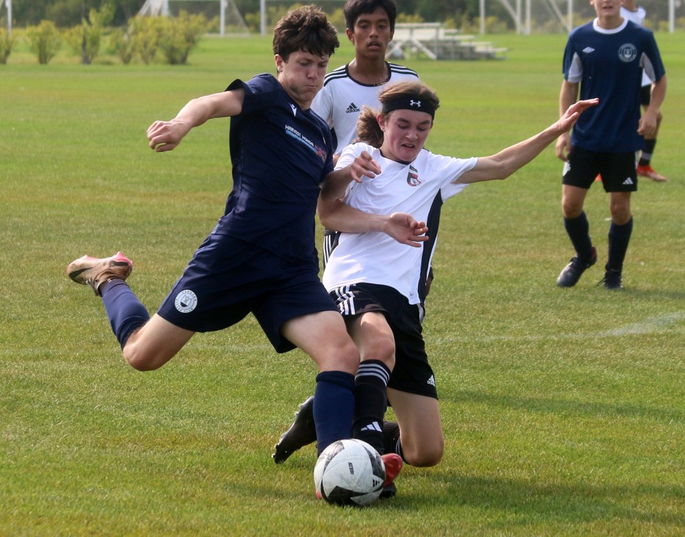 A Hanover team takes on Winnipeg competition in the a WYSA game in Steinbach Sept. 8. (Cassidy Dankochik The Carillon)