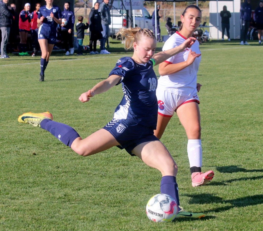 The Providence Pilots closed out their regular season of the soccer schedule Oct. 19 and 20 with a pair of home matches. (Cassidy Dankochik The Carillon)
