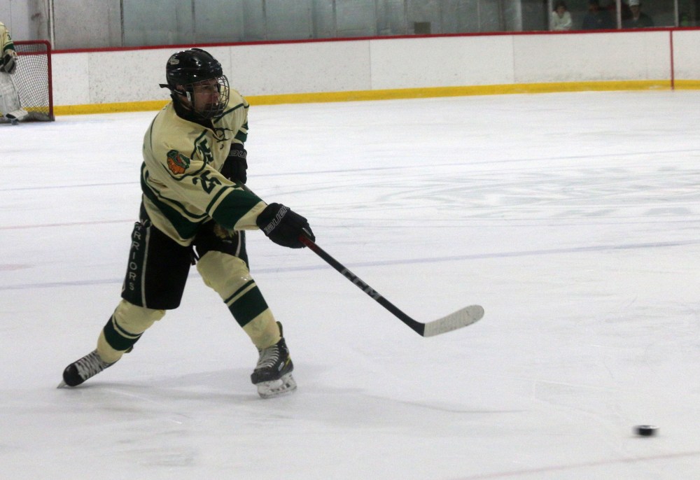 St Malo lost to Beausejour 4-2 in CRJHL action Oct. 19. (Cassidy Dankochik The Carillon)